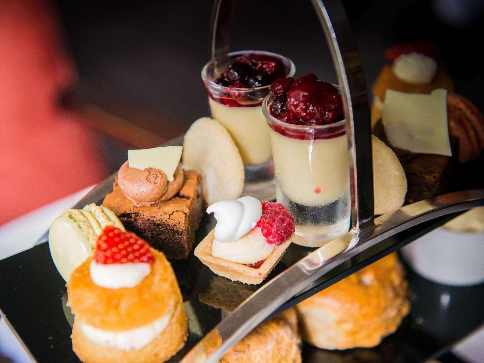 Worldhotels Distinctive Woughton House Hotel Milton Keynes Ngoại thất bức ảnh