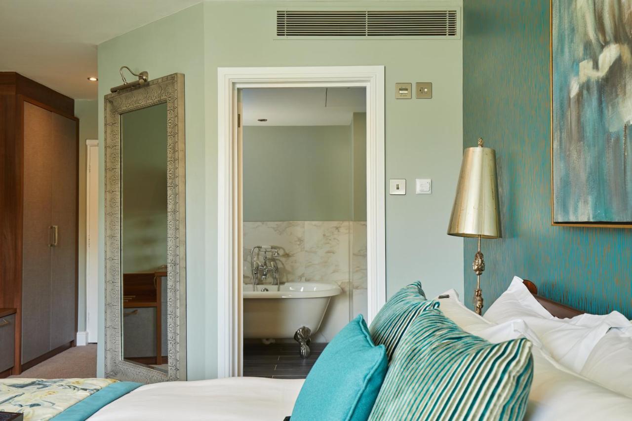 Worldhotels Distinctive Woughton House Hotel Milton Keynes Ngoại thất bức ảnh