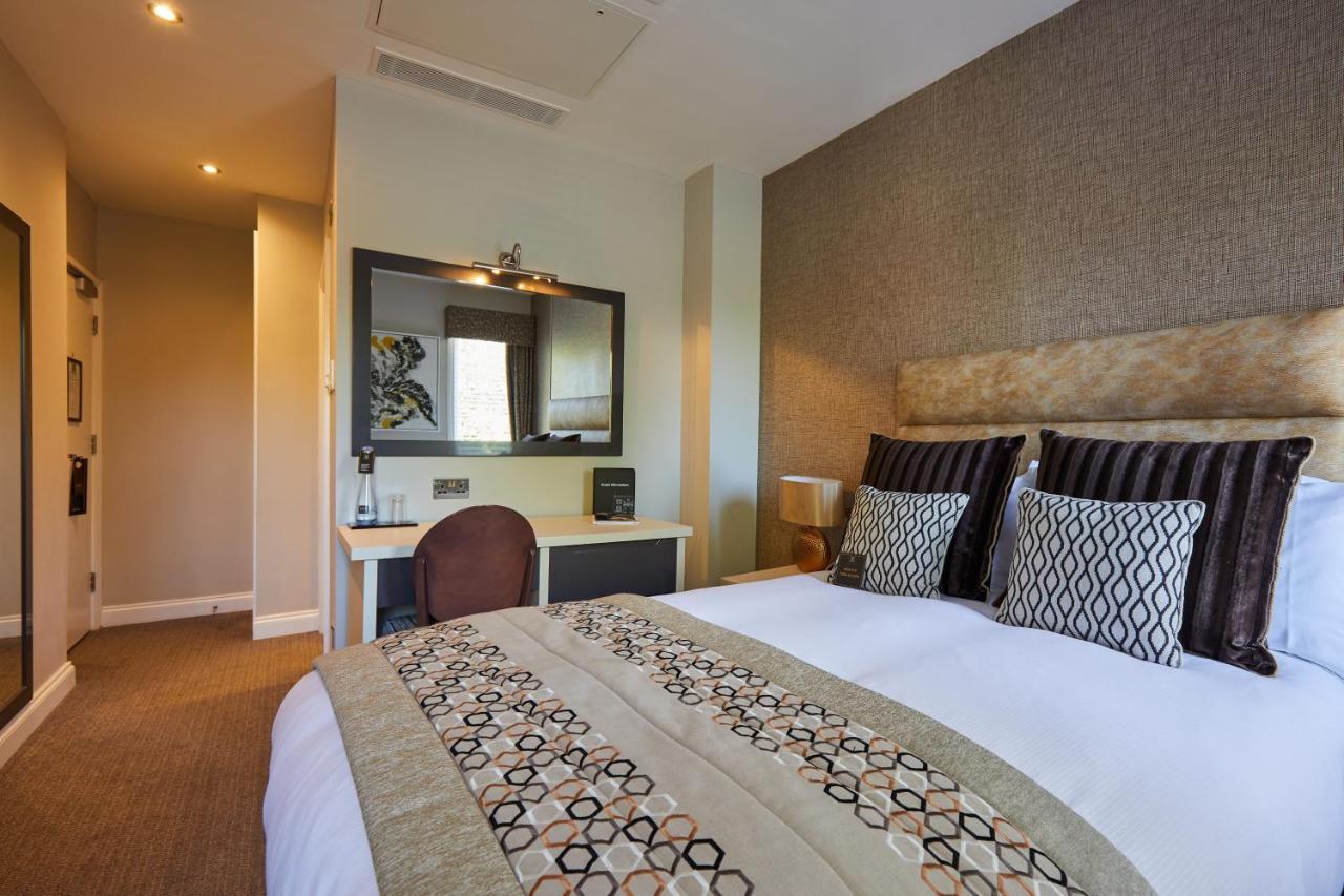 Worldhotels Distinctive Woughton House Hotel Milton Keynes Ngoại thất bức ảnh