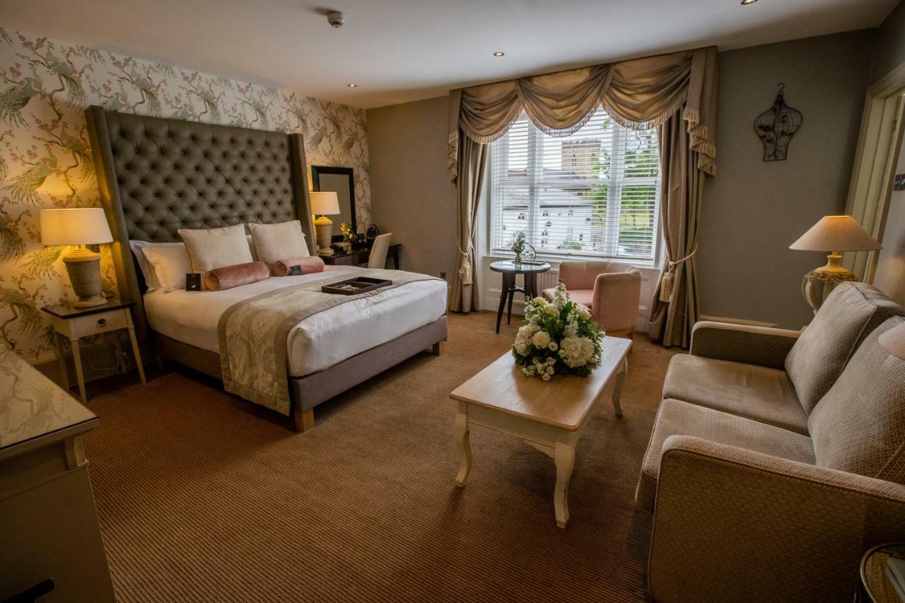 Worldhotels Distinctive Woughton House Hotel Milton Keynes Ngoại thất bức ảnh