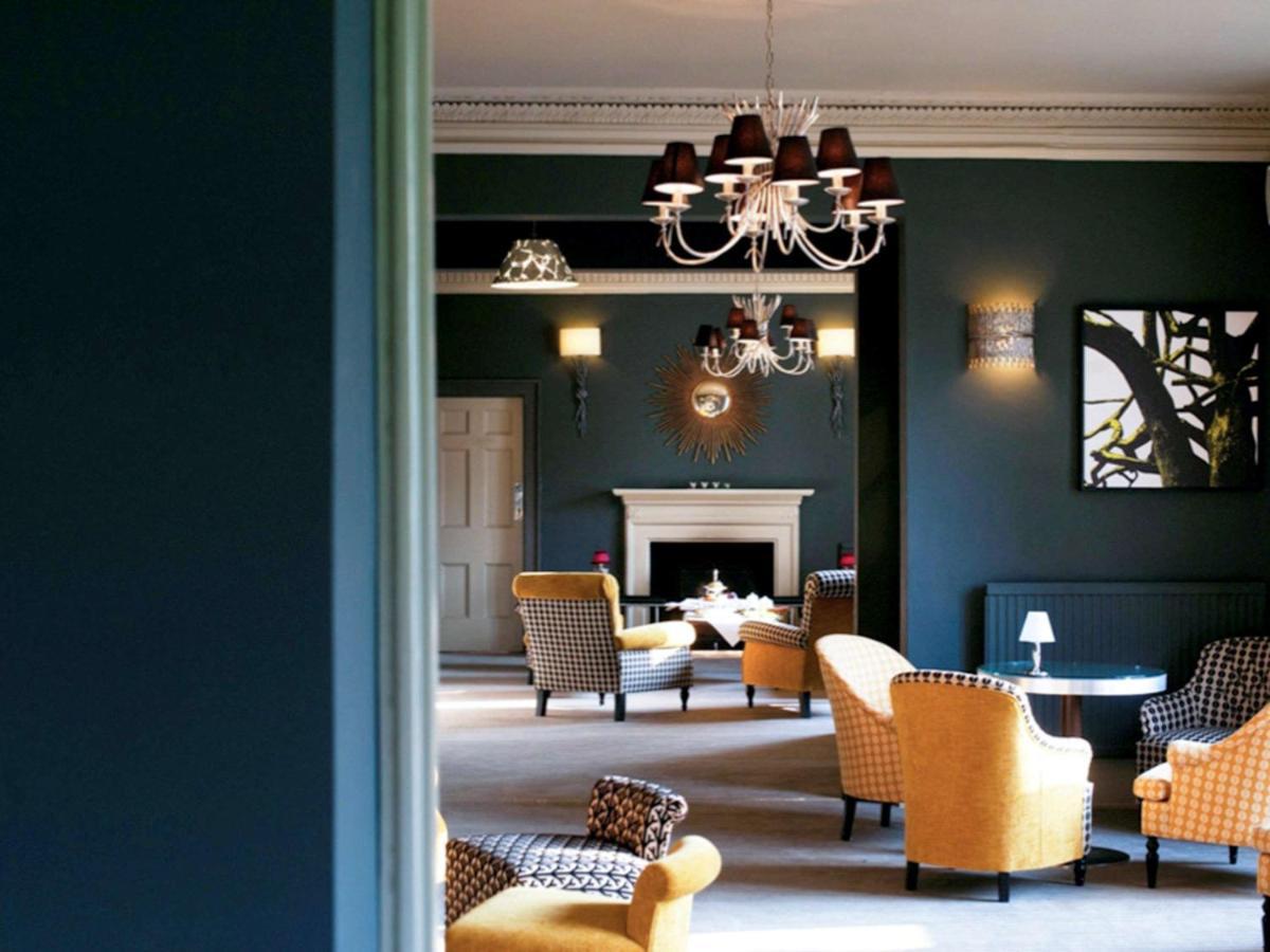 Worldhotels Distinctive Woughton House Hotel Milton Keynes Ngoại thất bức ảnh