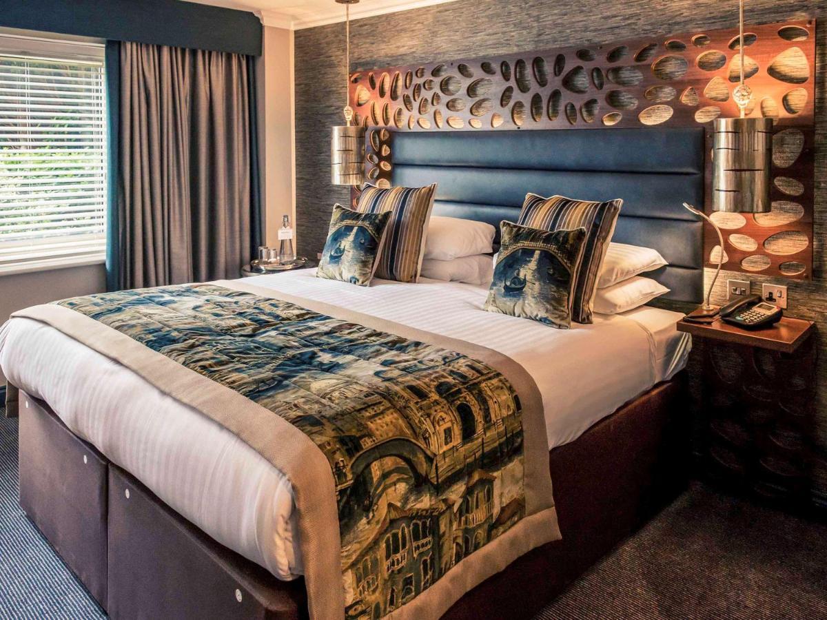 Worldhotels Distinctive Woughton House Hotel Milton Keynes Ngoại thất bức ảnh